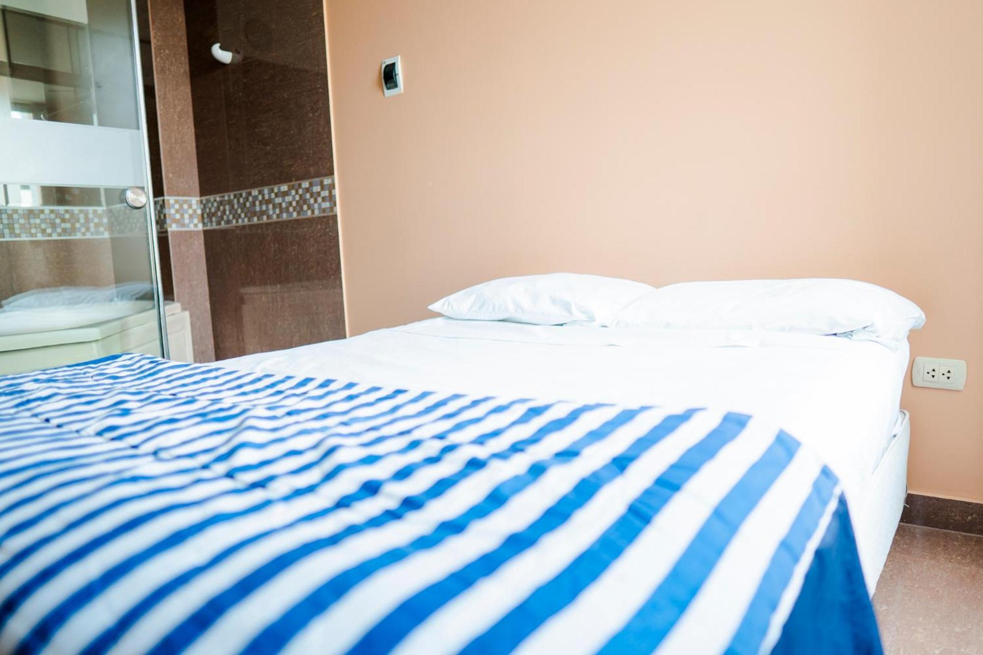 Trugarden Hotel Трухильо Екстериор снимка