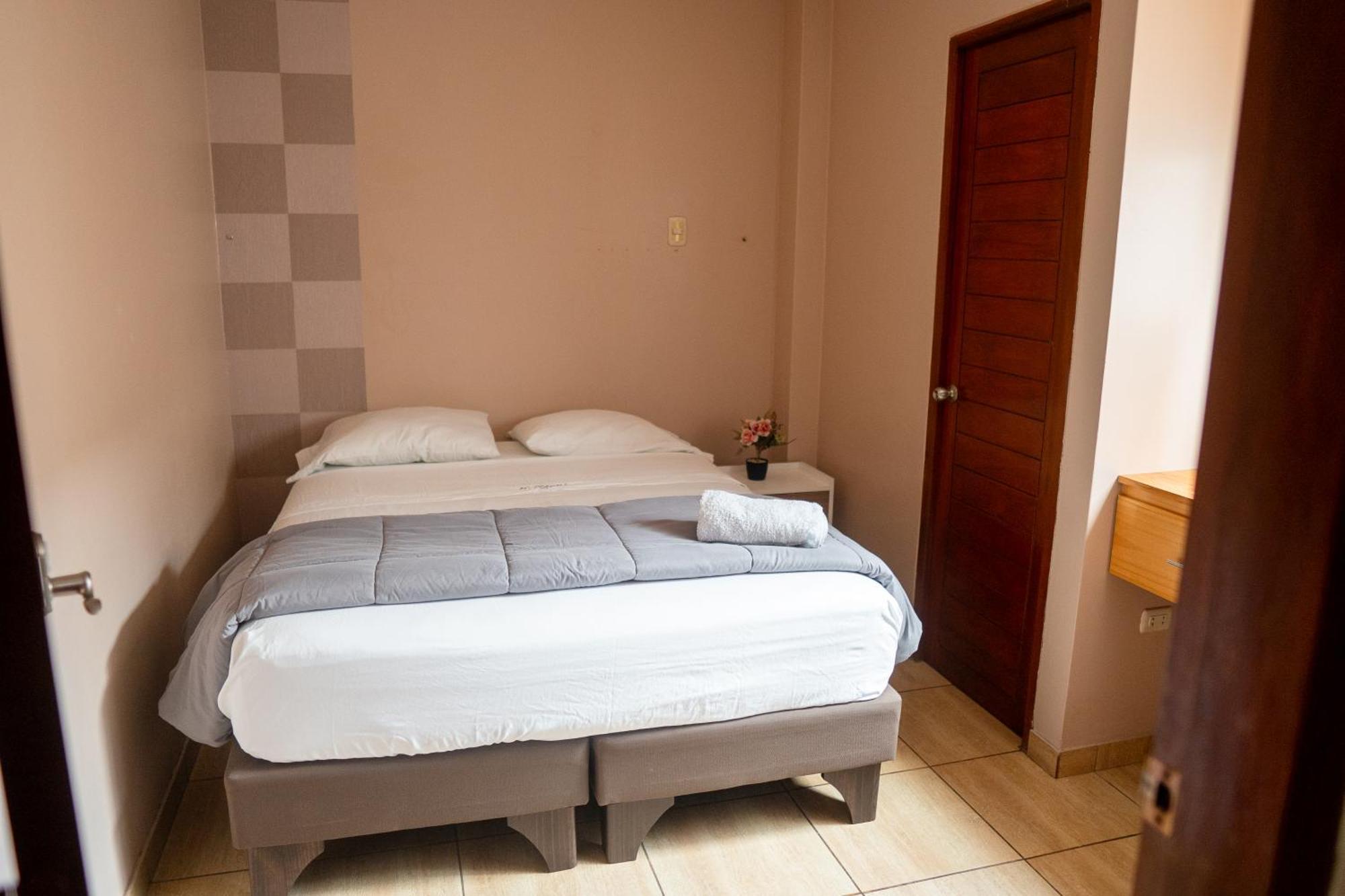 Trugarden Hotel Трухильо Екстериор снимка